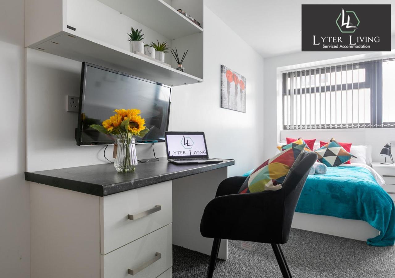 Studio Apartments By Lyter Living Desks & Wifi - Monthly Stays Available レスター エクステリア 写真